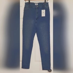 NWT Chipre High Rise Skinny Jeans Size  26